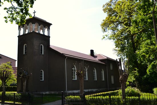 Aizputes baptistu baznīca